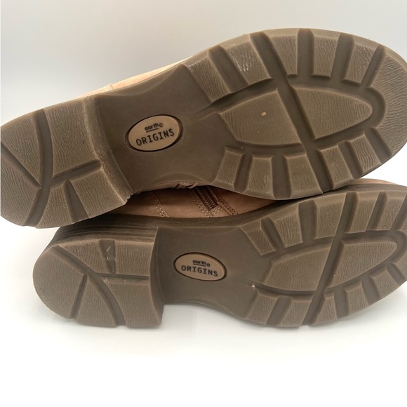 Earth Origins Pink/Tan Lace-Up Ankle Boots - Size 9.5 - Picture 6 of 7